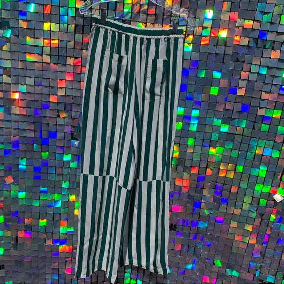NWT All Year around (AYR) The Flow State Pant in Glass Green Regatta Stripe. - Picture 9 of 13